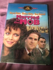 Married To The Mob DVD Factory Sealed Michelle Pfeiffer Matthew Modine BRAND NEW
