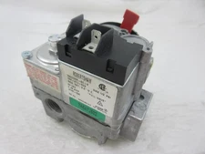 COLEMAN 2736-326 ROBERTSHAW 7200DER-S0-3 MOBILE HOME FURNACE GAS VALVE SIDE  OUT