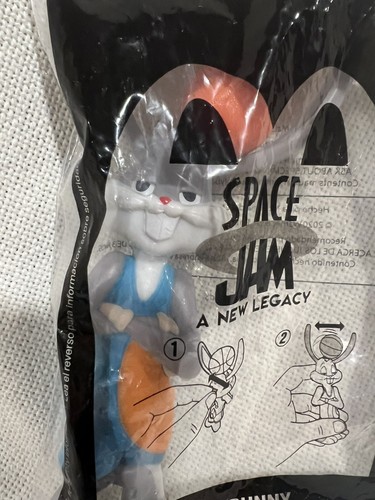 Juguete Happy Meal McDonalds Space Jam A New Legacy BUG BUNNY #1 - 2020 - Imagen 2 de 3