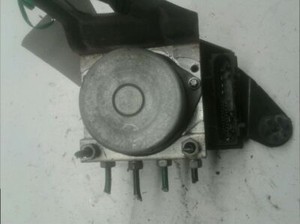 ABS PUMPE Renault Megane II (BM/CM) 2009 7701067590