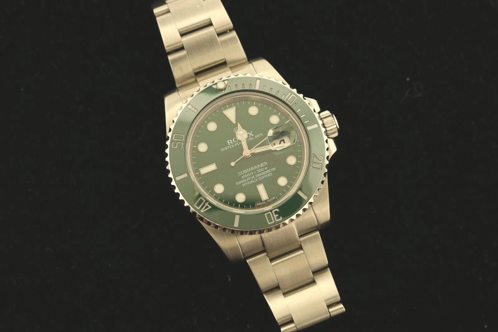 2016 Rolex Submariner 116610lv Hulk Green Dial Oyster Bracelet No Papers 40mm