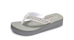 skechers cali embellished flip flop