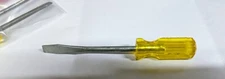 HTF YELLOW STUBBY HANDLE SCREWDRIVER "NZ" FOR A.C. GILBERT ERECTOR SET