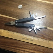 NICE  COLEMAN PST Multi Tool KNIFE  FISHING PLIERS HIKING FISHING  1801L