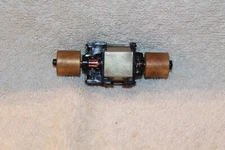 ** Athearn Blue Box Locomotive Parts ** 1-Refurbished 4 Axle Locomotive Motor **