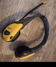 Vintage Sony Walkman Sports SRF-HM55 AM FM Radio Yellow Headset Tested Works ...