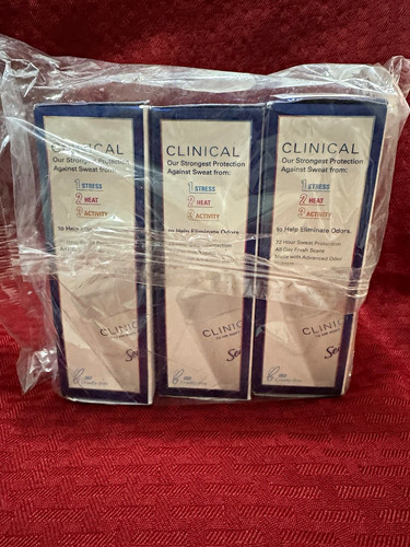 Secret Clinical 72-Hour Soft Solid Antiperspirant Deodorant Free & Sensitive 3