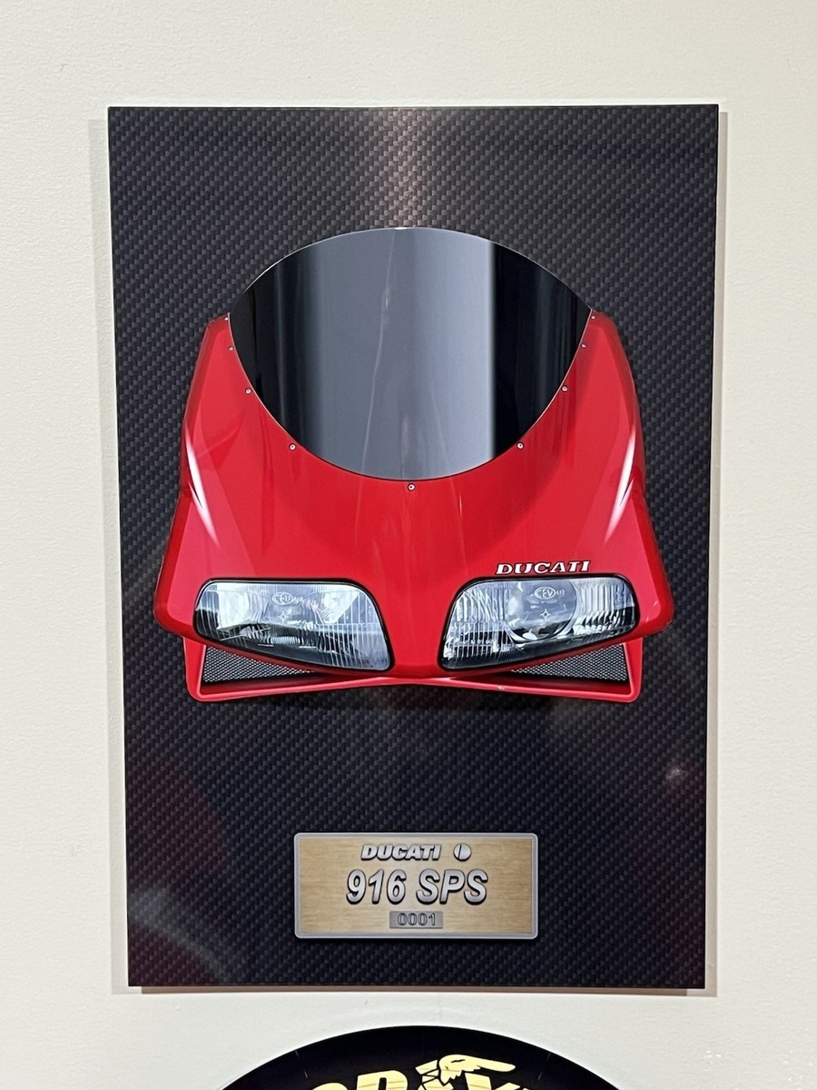 DUCATI 916 本国版・初期カタログ【超希少】SBKケース入り Vintage NOS New Ducati 916 Superbike Motorcycle Factory Spec Sheet