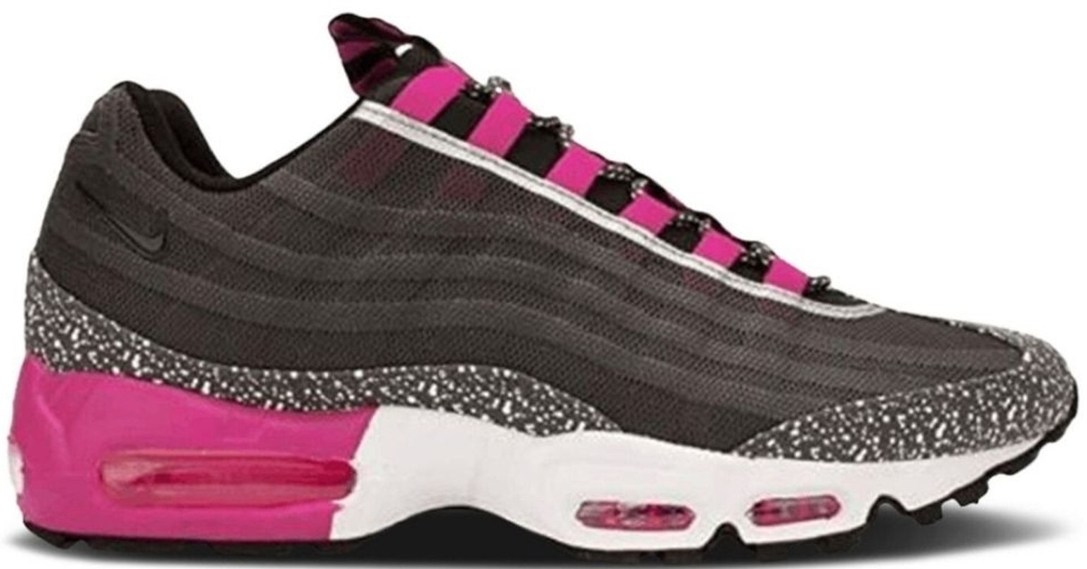 Nike Air Max 95 PRM Tape pink fog sz 11.5 The Nike Air Max 95 OG “Pink Foam” is loaded to drop on  main image 2