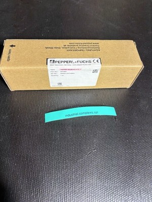 Pepperl+Fuchs UB2000-30GM-E5-V15 Photoelectric Sensor 2m 30° DC Digital