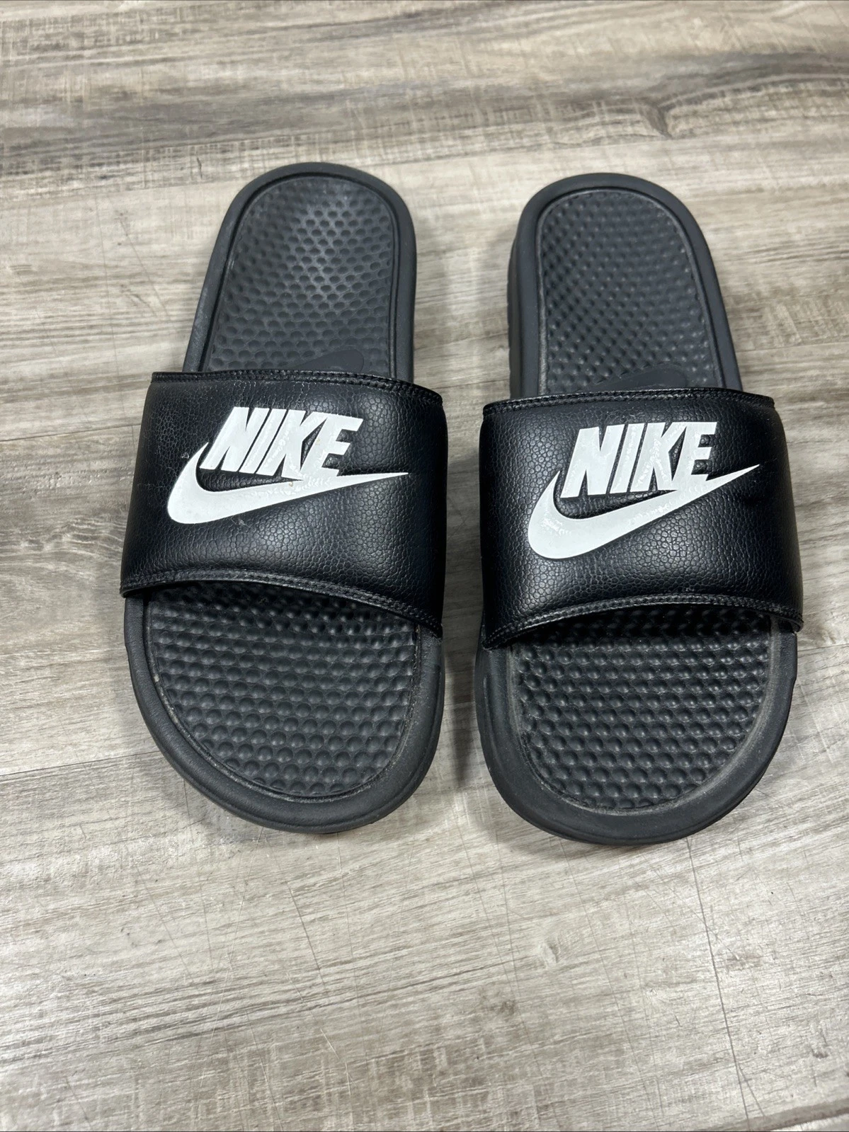 Nike Benassi Jdi Swoosh Slide Pantofole Uomo Taglia 11 Nero Bianco Swoosh 343880 090