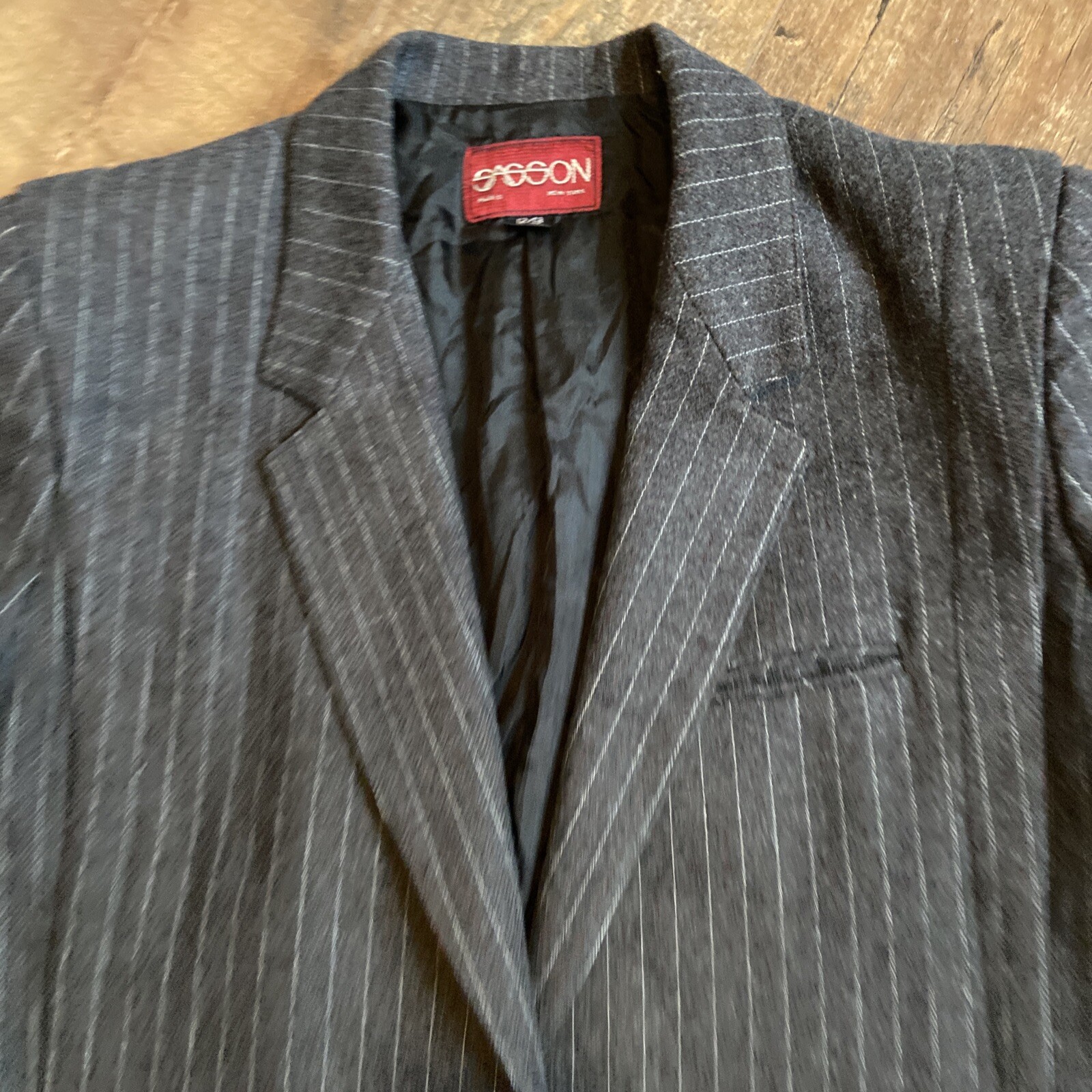 Vintage Structured Gray Wool Striped Shoulder Pad… - image 1