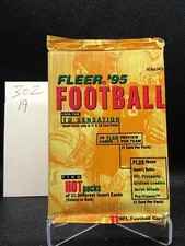 1995 Fleer Football Sealed Pack (1) NFL🔥 Find HOT PACK 🔥 11 Cards Retail