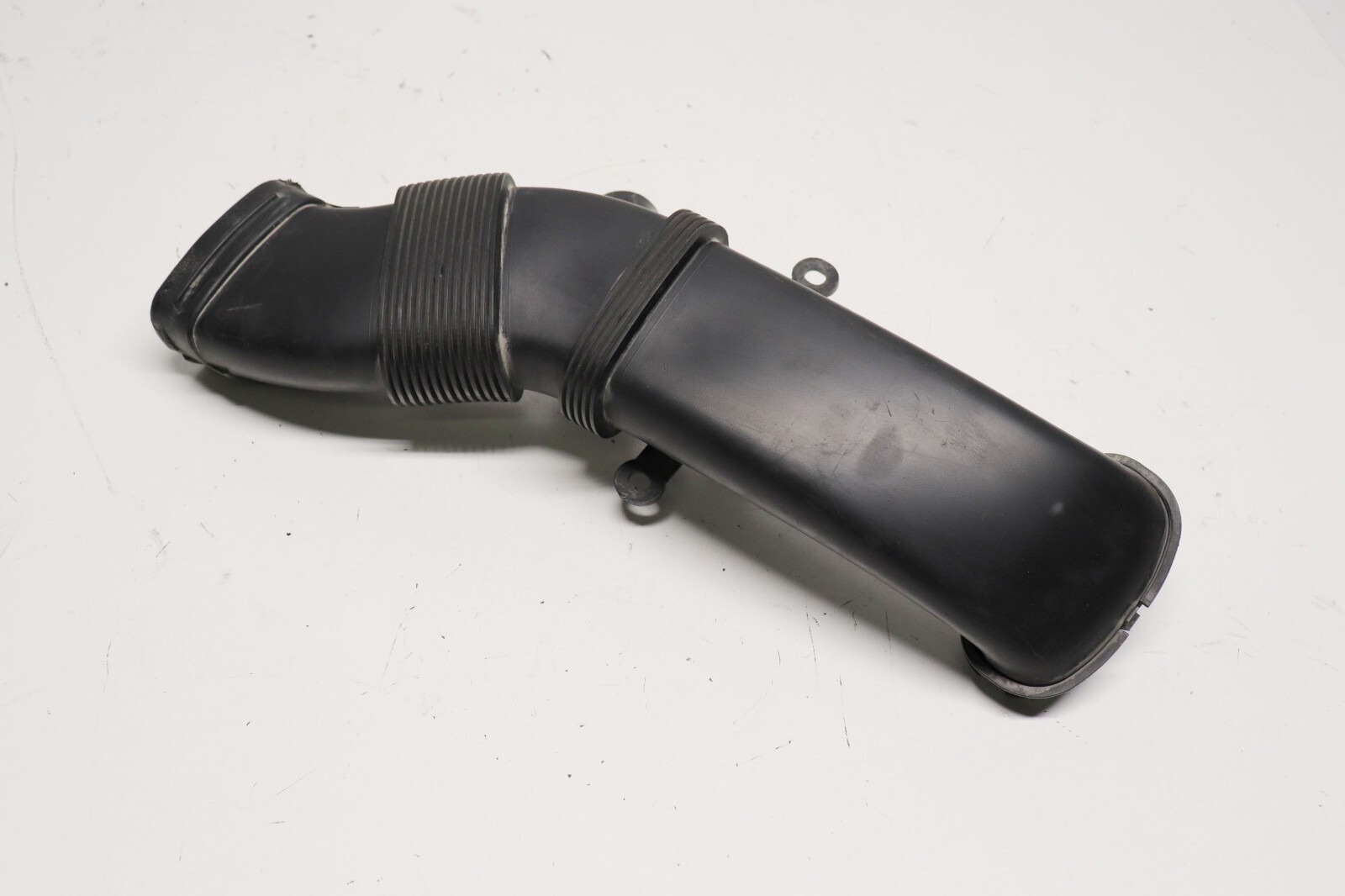 P205156 20072013 BMW X5 Air Intake Duct Tube Hose E70 3.0L 13717548890