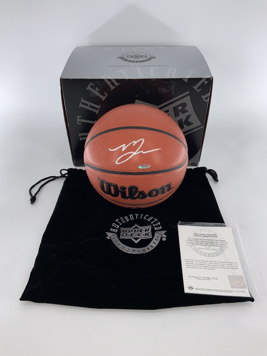 Moses Moody Autographed Authentic Wilson Basketball Upper Deck YGI