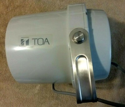 TOA CS-64 Wide Range 70V outdoor Speakers / paging speakers (Displayed Model)