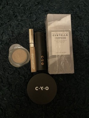 Makeup Essential. Originalprodukte. Konvolut. Nagelneu.