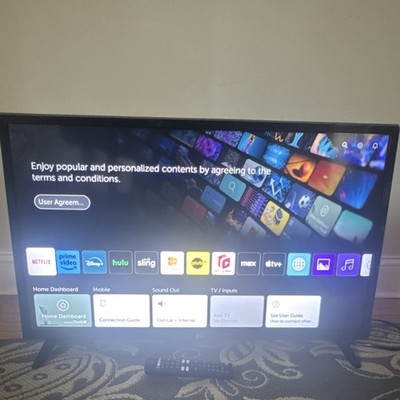 LG 32LM577BZUA 32'' LED Smart TV 1080p Black with Remote 
