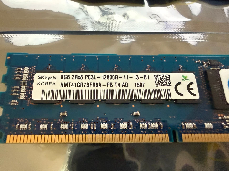 16gb (2x 8gb) Dell SK Hynix PC3L-12800R DDR3 ECC Server RAM HMT41GR7BFR8A-PB #2 - Image 2 of 3