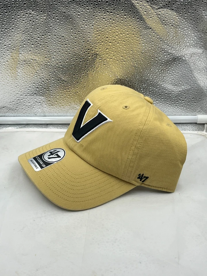范德比尔特 Commodores NCAA '47 品牌金色清理可调节肩带帽子 — 第 2/4 张图片
