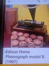 Al Capone's  Pre Owned Family Childhood Music Box