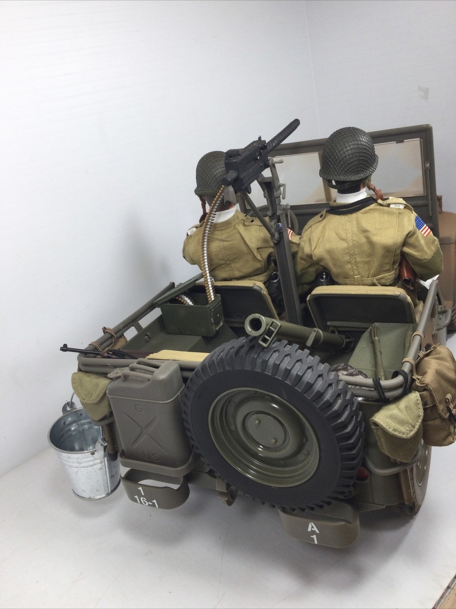1/6 WW2 GI JOE US 82ND AIRBORNE PARATROOPER MUDDY JEEP +.30