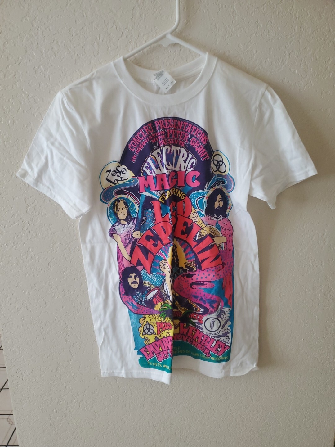 Electronic Magic ft. Led Zeppelin 2011 Empire Poo… - image 1