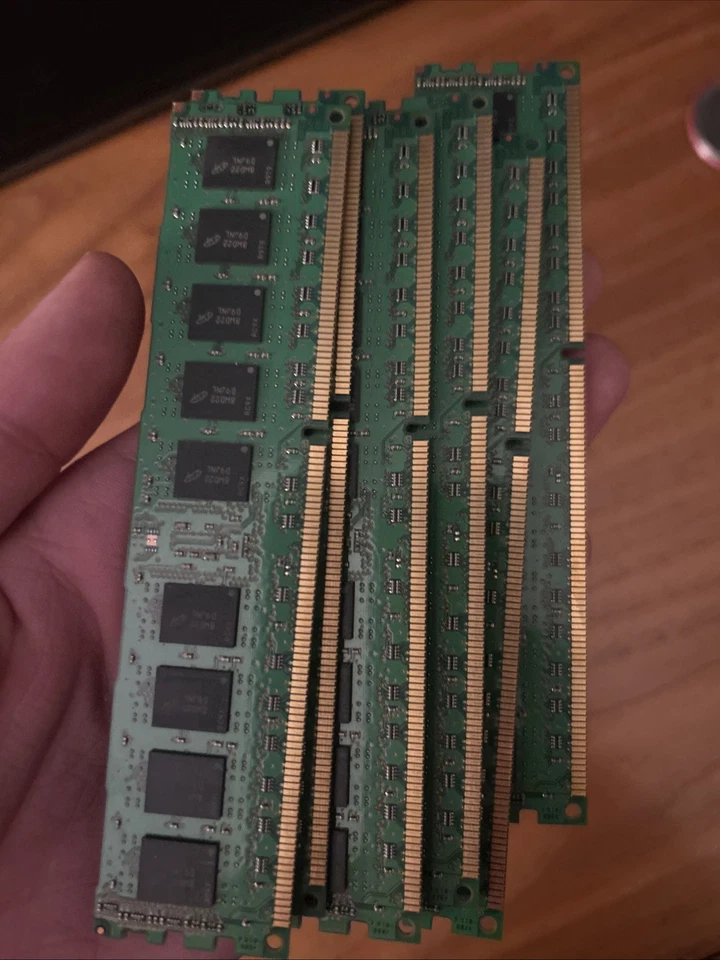 4 sticks @ 2GB each 2GB DDR3 PC3-8500 1066MHz DIMM Memory RAM - Mac Pro 5,1 - Image 3 of 3