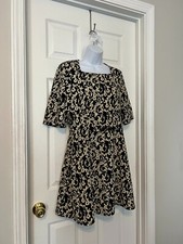 BEAUTIFUL UNBRANDED BLACK & BEIGE FLORAL PRINT STRETCH DRESS SZ M
