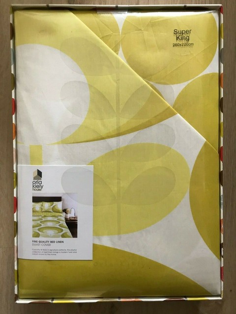 Orla Kiely 70s Flower Oval Super King Duvet Cover Yellow For