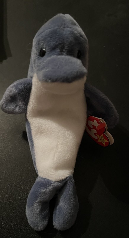 TY Beanie Baby Echo The Dolphin