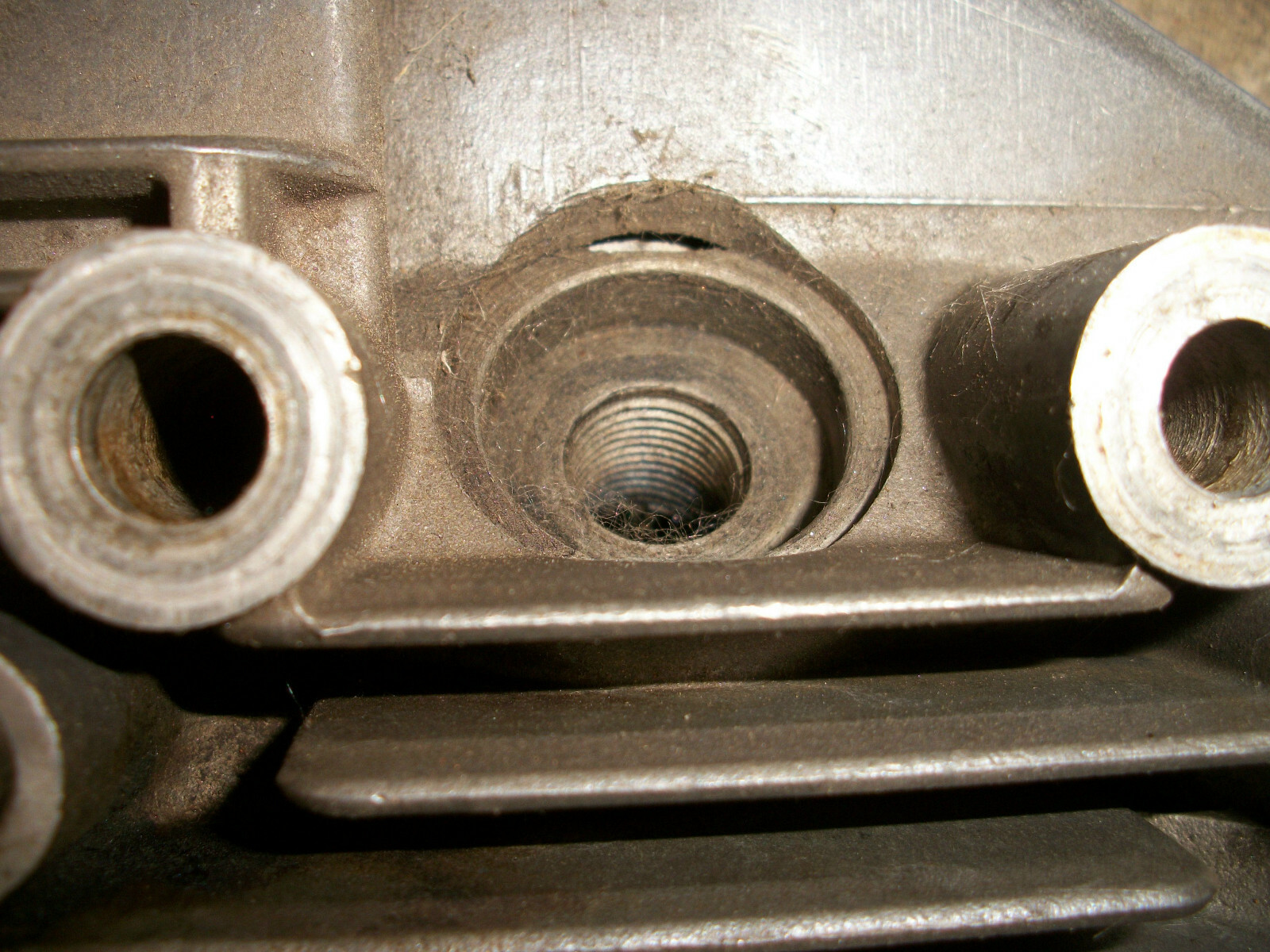 Triumph Cylinder Head 8 Bolt Single Carb 650cc E3548 for sale online eBay