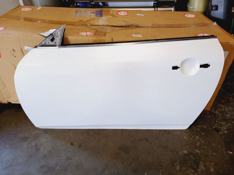 09-14 Infiniti G37/Q60 Conv Driver Door Assy White (QAA) OEM