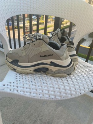 brooks adrenaline grey