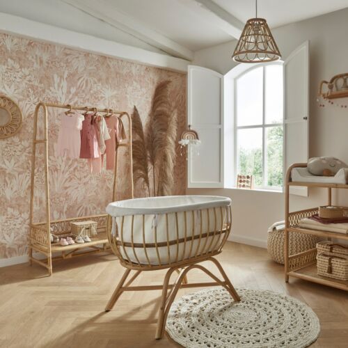 Aria Rattan Baby Crib, Mattress & Liner - 0-6months Bedside Co-Sleeping Cradle - Picture 5 of 11