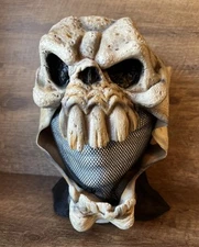 The Paper Magic Group Mask Shrieking Ghoul Skull With Mesh Hood 2001 Collectible