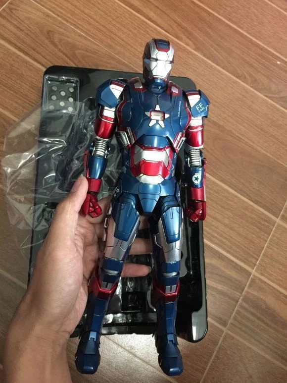 1/6 Iron Man Iron Patriot Lt. War Machine Action Figure Movable Model Toy 31cm - Image 4 of 4