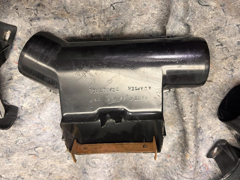 1968-1972 Cutlass 442 приборной панели антиобледенитель ветрового стекла вентиляционный воздуховод Defog LH RH 1969 1970 - Изображение 2 из 4