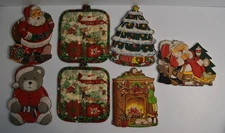 7 Vintage Christmas Potholders Oven Mitts Cloth Santa Tree Fireplace Teddy