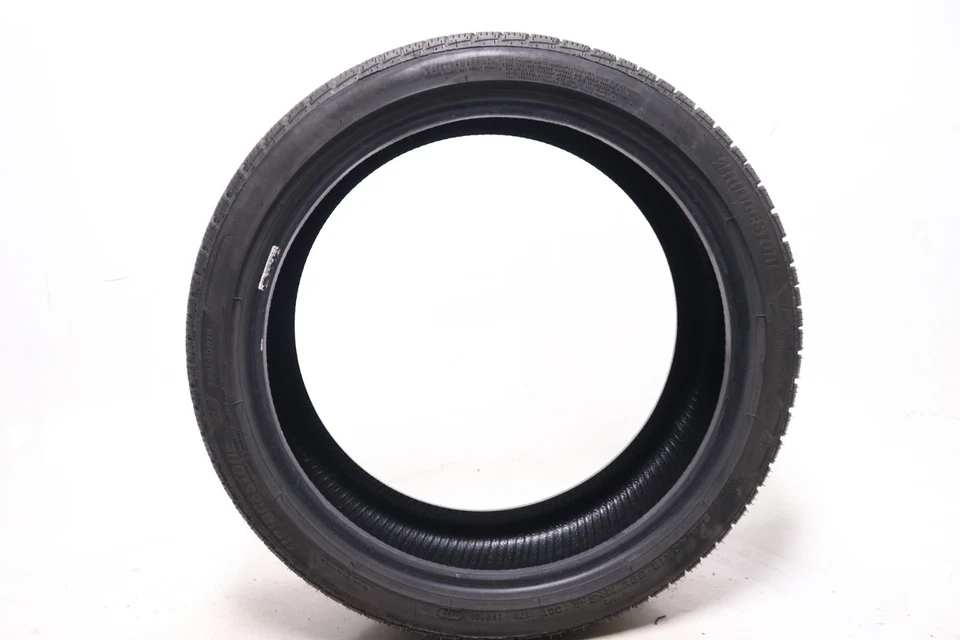 Usado 225/40R18 Bridgestone WeatherPeak - 88V - 8.5/32 Sin reparaciones Foto 4 de 4