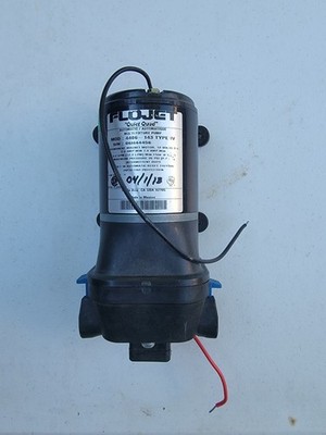FLOJET 04406043A, Premium QUAD Series Pump, RV Water System Pump