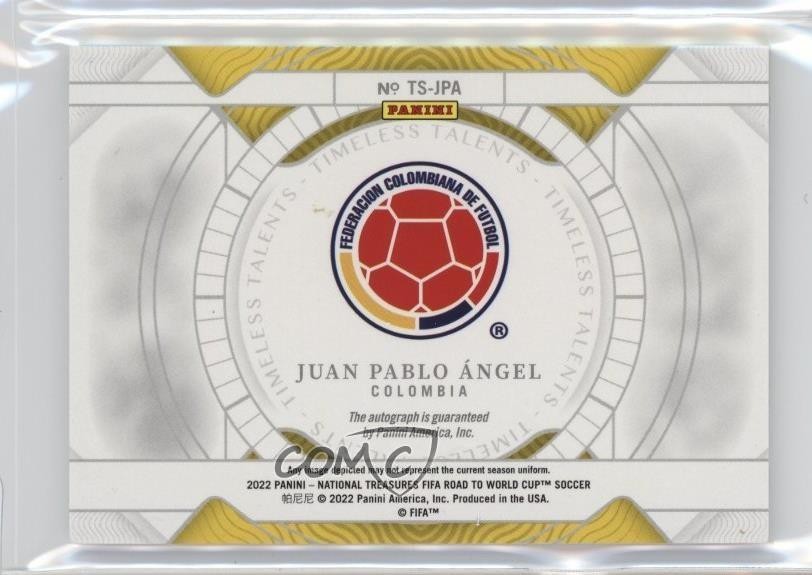 2022 National Treasures Road to FIFA World Cup Ruby 1/25 Juan Pablo Angel Auto view 2