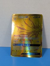 Carte Pokémon: Solgaleo GX (Oro) - Criniera Crepuscolare Necrozma GX (Nero) - Slugma