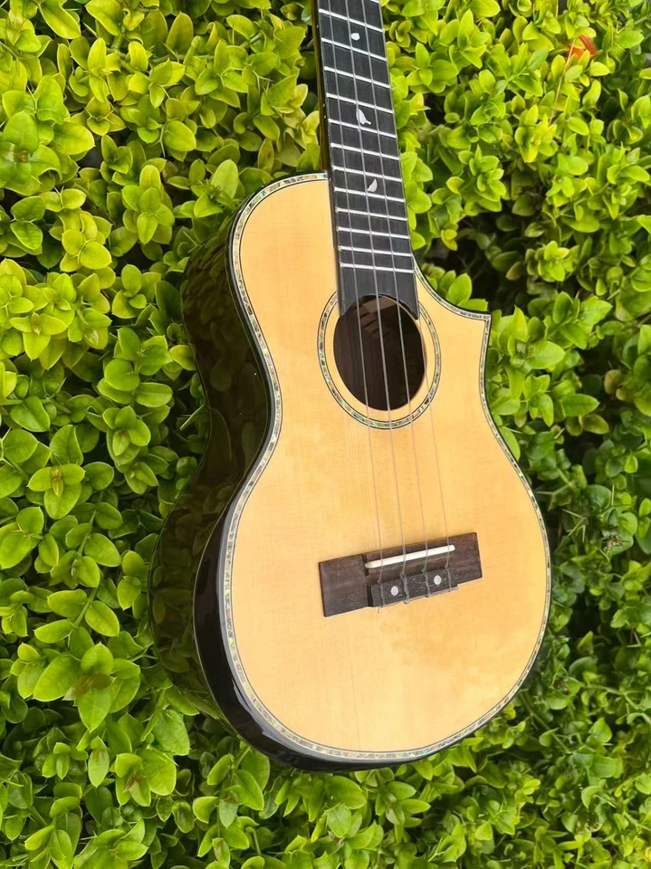 High End Top Solid 26'' Tenor Ukulele Top Solid Spruce and Back Rosewood Ukelele - Image 3 of 4