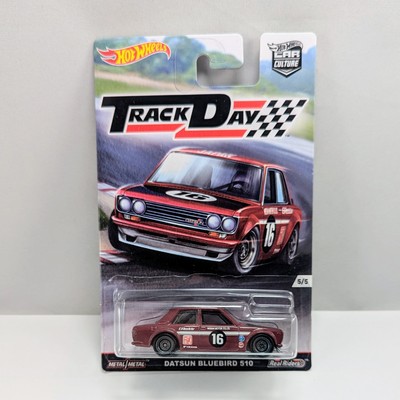 Hot Wheels 2016 Car Culture Track Day Dark Red 71 Datsun Bluebird 510
