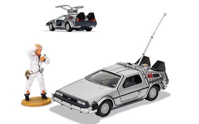 Corgi DE LOREAN BACK TO THE FUTURE AND DOC BROWN FIGURE 1:36