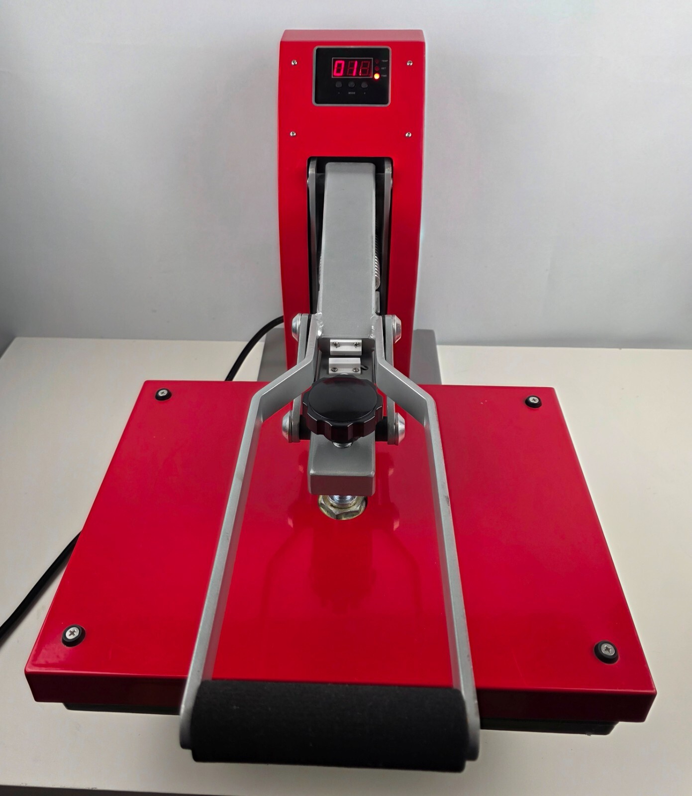 Hotronix Clam Basic Heat Press 11" x 15" Model OPP11-120 "WORKS GREAT!"