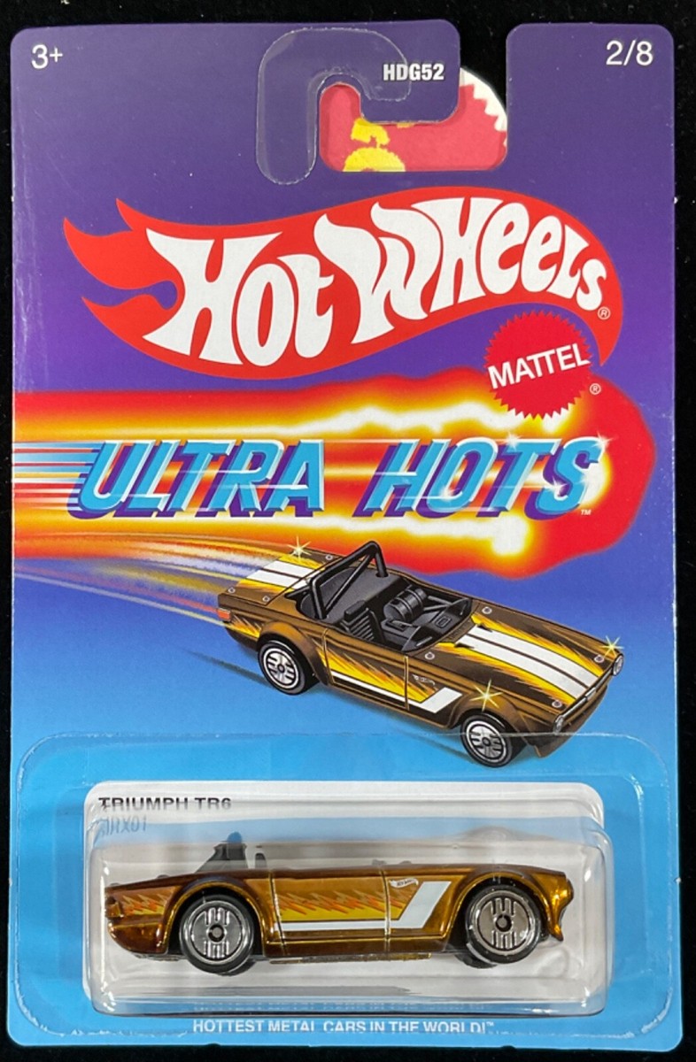 Hot Wheels 2024 Ultra Hots - Triumph TR6 - Spectraflame Gold