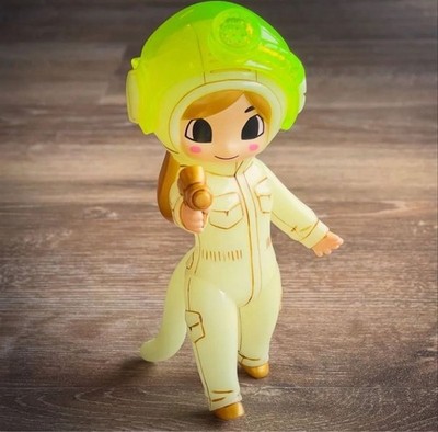 Super Sakura Baketan Blog One Up 25th Anniversary Glow in the Dark Sofubi