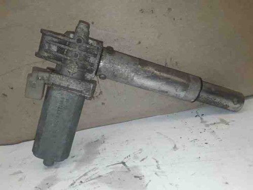 BMW 7 E65, E66, E67 Sitzsteuerungsmotor vorne links 0390203229 3.00 25488313